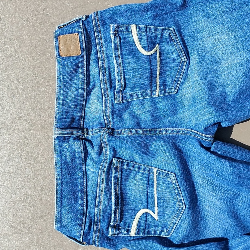 American Eagle Artist Size 6